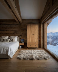 ARMOIRE