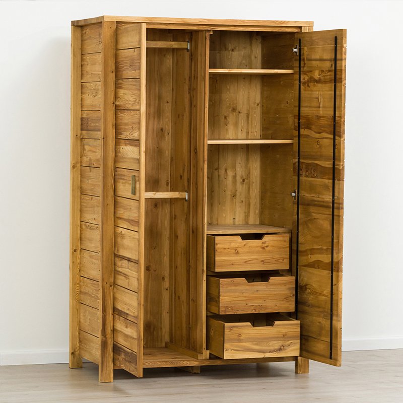 ARMOIRE